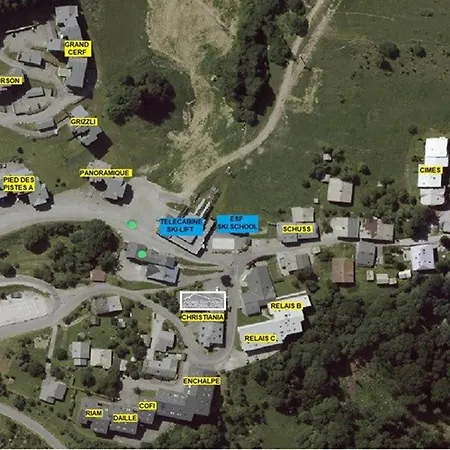 شقة Au Pied Des Pistes Avec Piscine Privee Et Parking A - Fr-1-573-71 Saint-Jean-dʼAulps